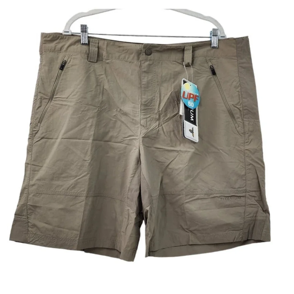 New NWT Men's Columbia Titanium UPF 50 Omni-Dry Limitless Size 42 Khaki 221